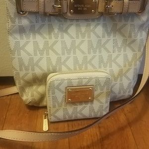 Michael kors cross body purse and wallet